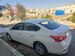 نيسان سيلفي